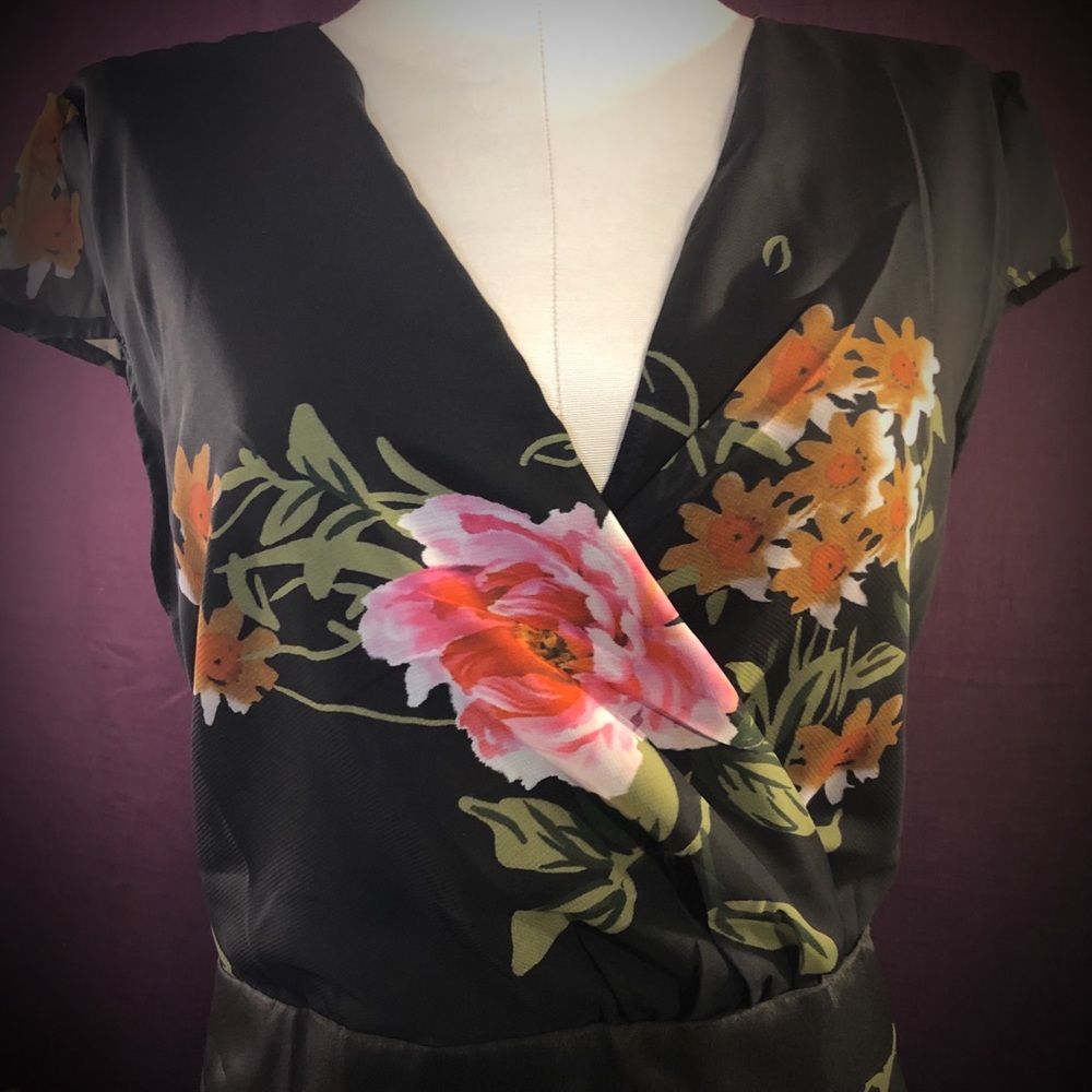 OC Order Plus, Black Floral Dress, NWT